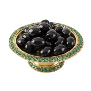 زیتون سیاه سوپر ویژه با هسته زیمرال- 700گرم